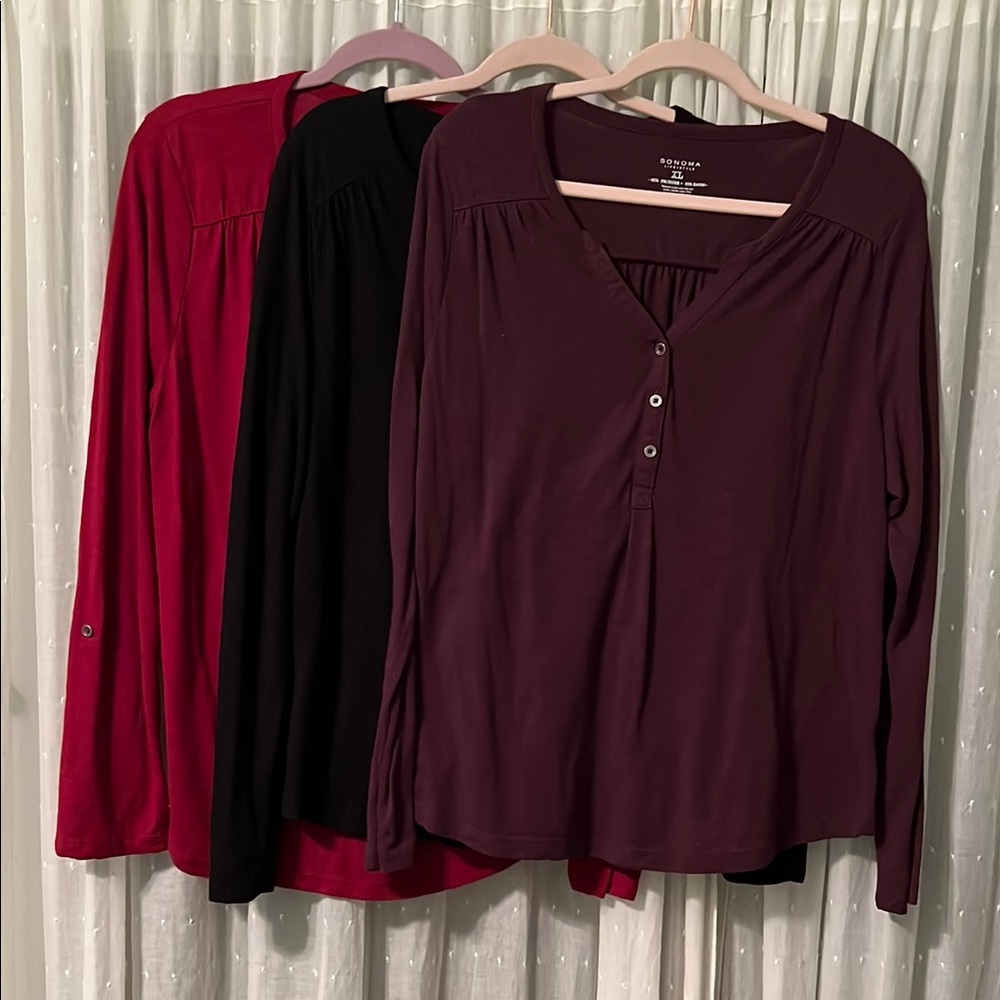 Women's Sonoma Size XL partial Button-Up Tops - Red, Black, and Purple.